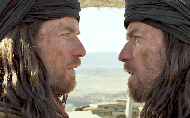     Ewan McGregor jako Jezus i Szatan w zwiastunie Last Days in the Desert