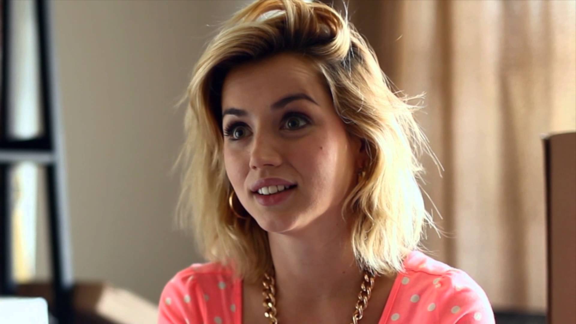     Ana De Armas dołącza do obsady Łowcy androidów 2