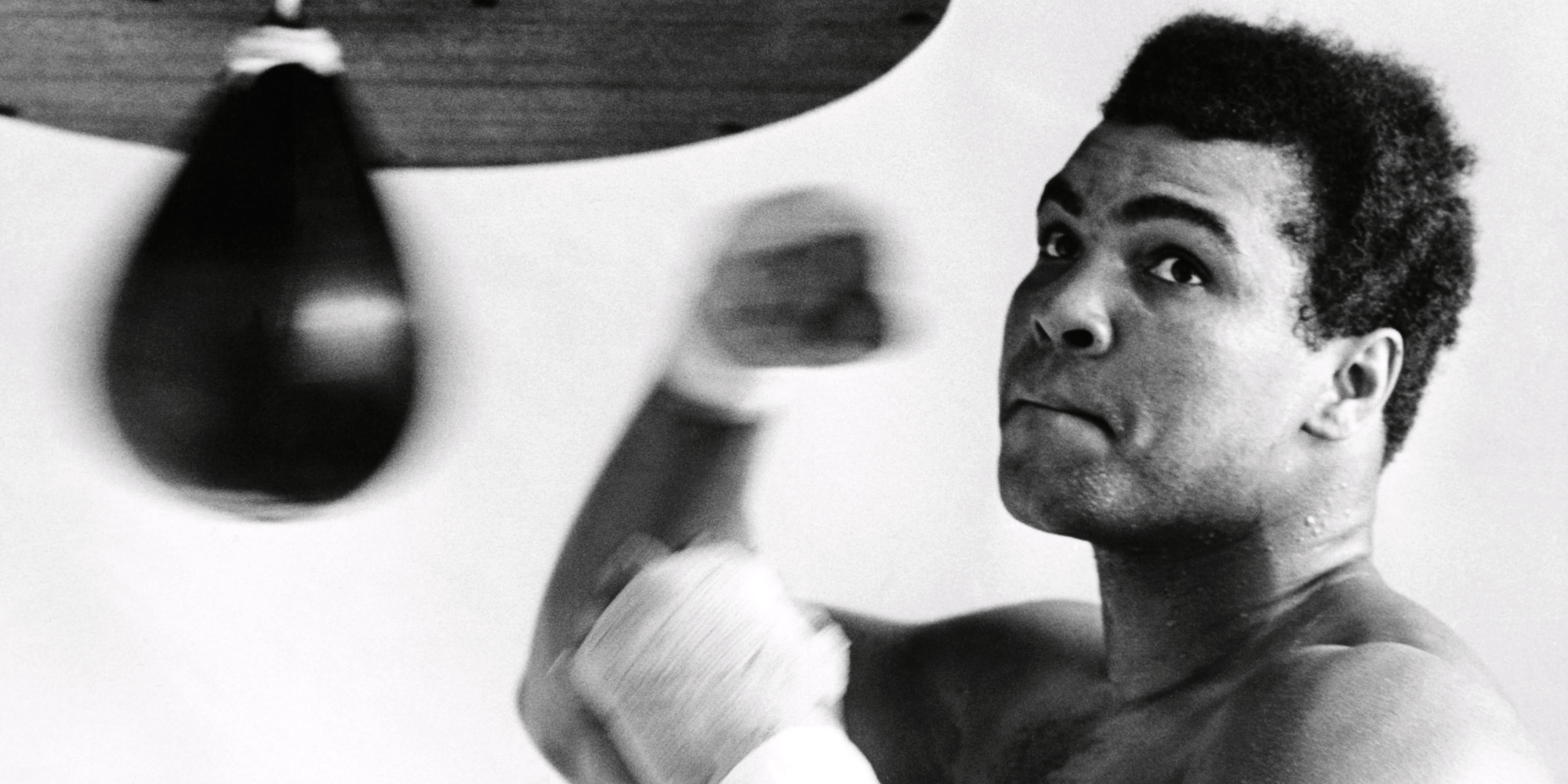     Muhammad Ali nie żyje. Odeszła legenda boksu i popkultury