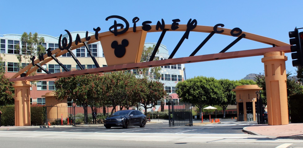 Disney to nie tylko filmy animowane. Ciekawa historia studia