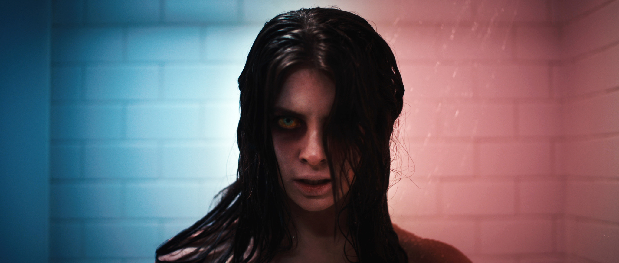     Pojawił się krwawy zwiastun thrillera Let Her Out