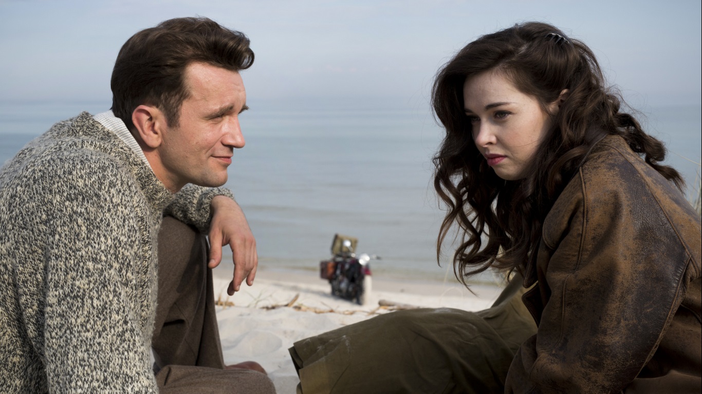     Bikini Blue debiutuje na DVD i Blu-ray