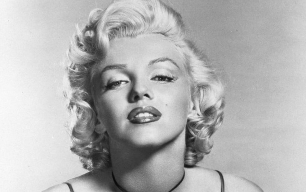     Blonde i Benedetta - premiery kolejnych filmów przesunięte