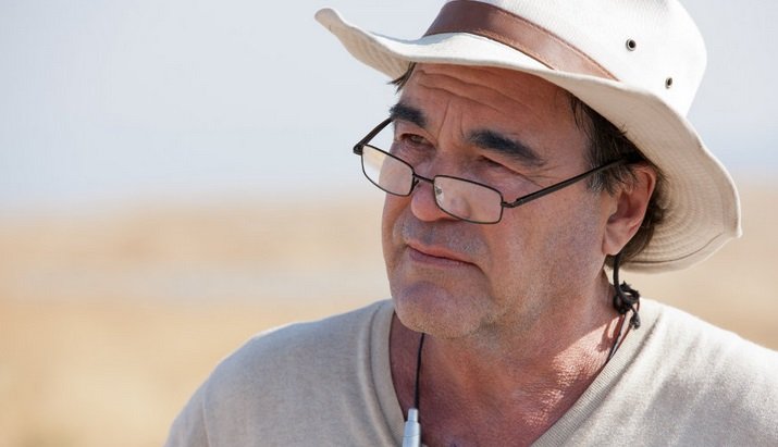 Oliver Stone krytykuje obecne podejście Hollywood do kręcenia filmów