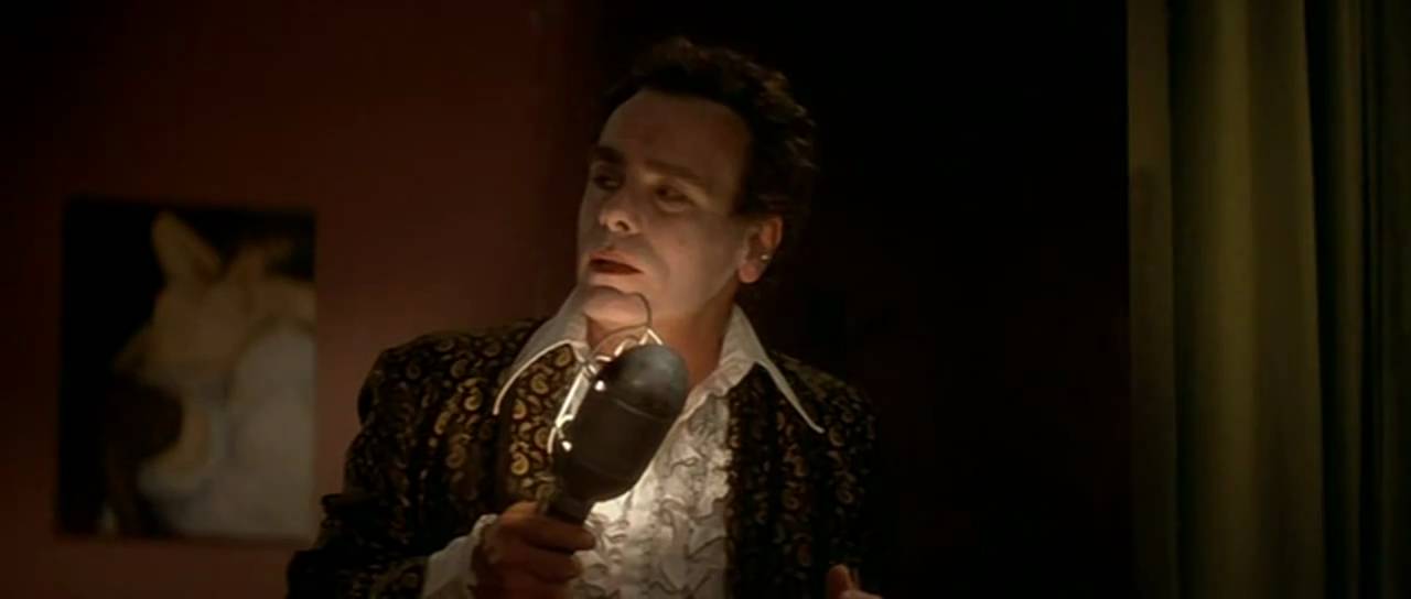     Posłuchaj niesamowitej muzyki z jednego z najlepszych filmów twórcy Miasteczka Twin Peaks