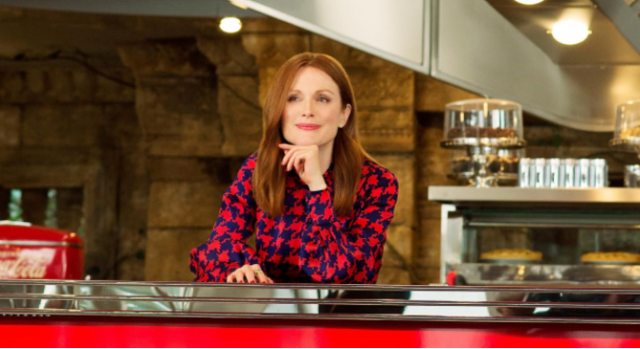     Can You Ever Forgive Me? – Julianne Moore została zwolniona. Powodem sztuczny nos?