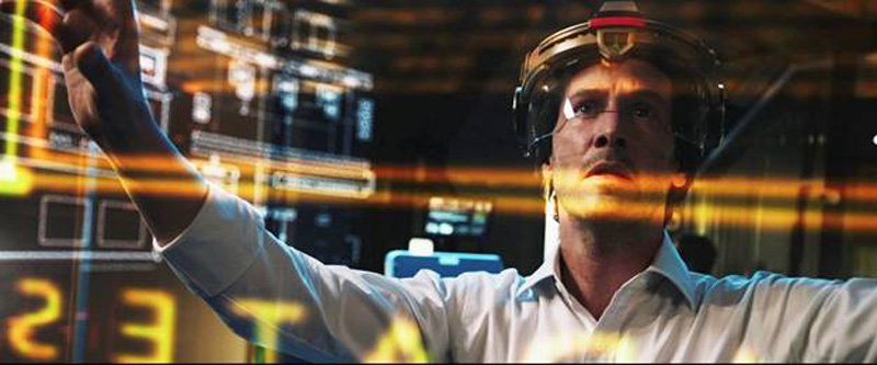     NYCC 2017: Keanu Reeves powraca do sf. Zwiastun Replicas