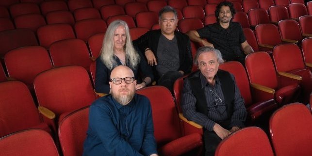     Twórcy horroru i Mickey Rourke łączą siły w ciekawym projekcie filmowym