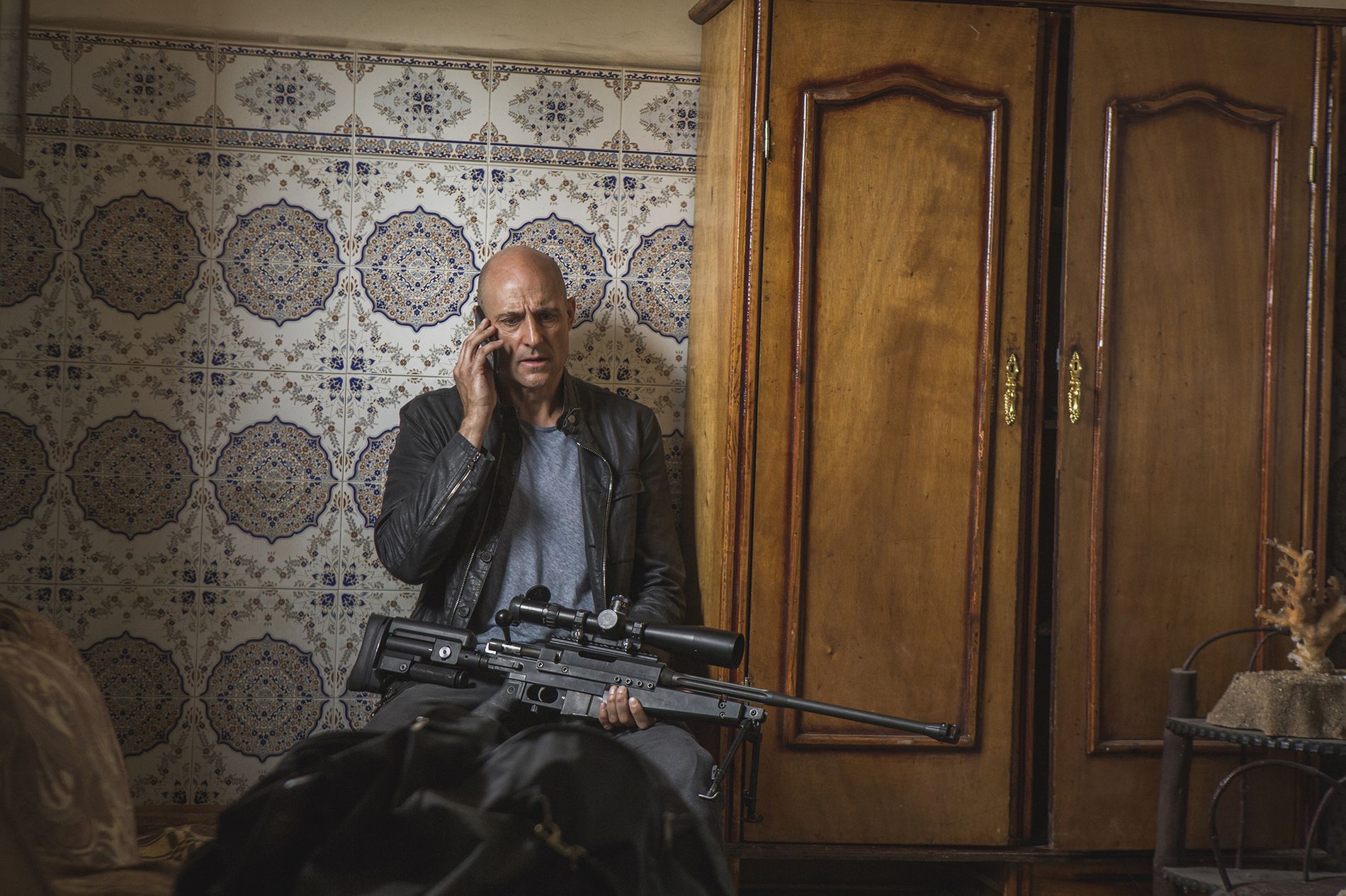     Deep State: Tajny układ – kiedy zadebiutuje 2. sezon?