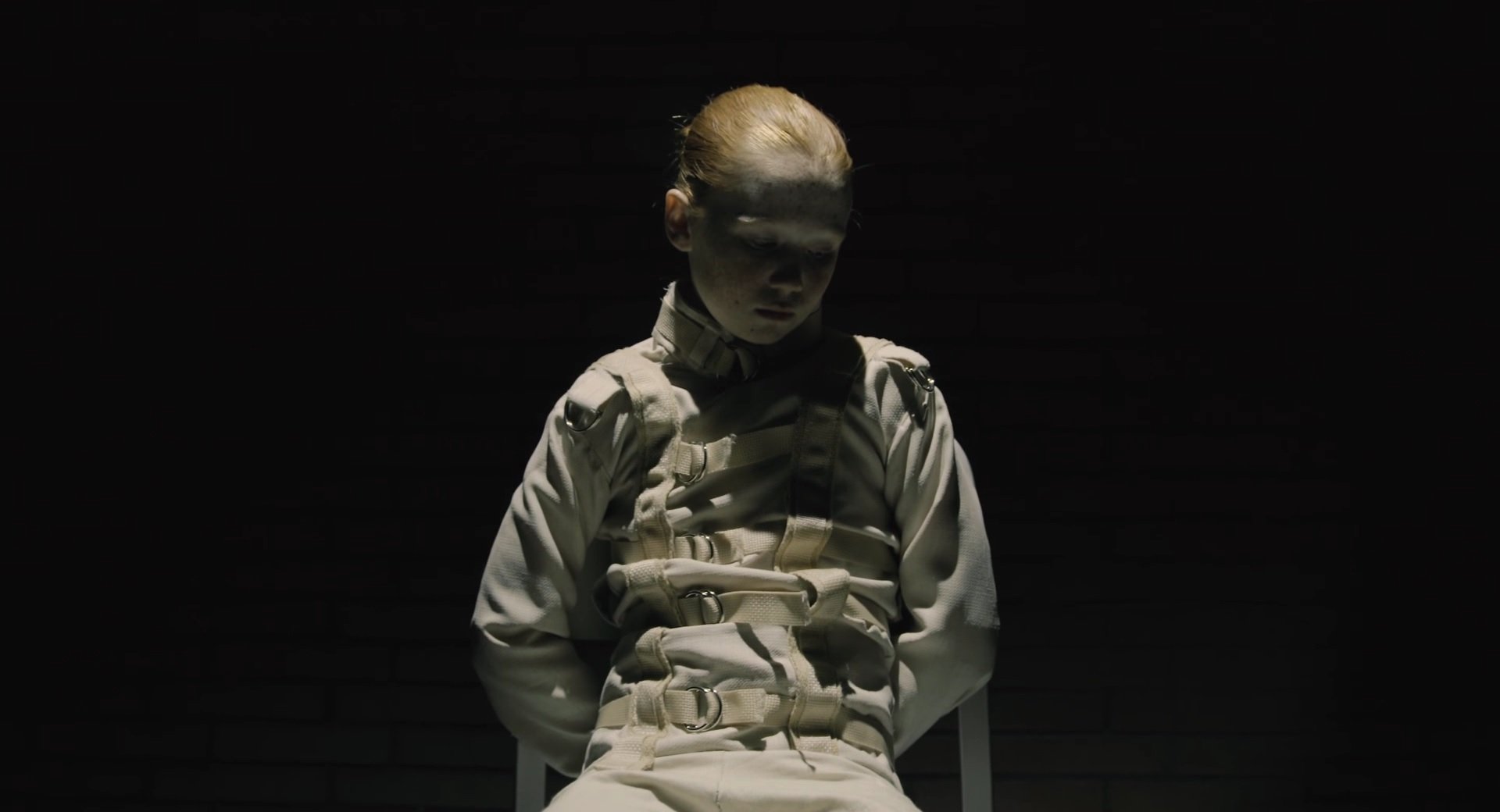 Dziewczynka z paranormalnymi zdolnościami. Zwiastun filmu science-fiction Prodigy