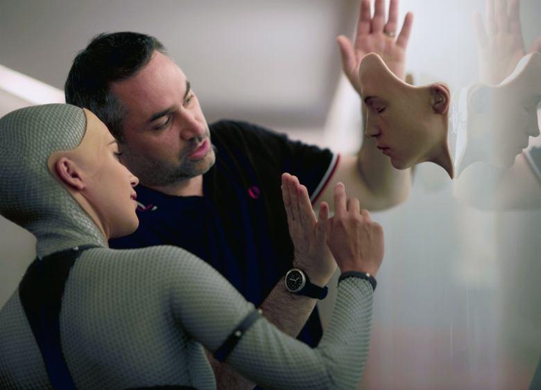     Men - reżyser Ex Machiny szykuje nowy film. Będzie to horror