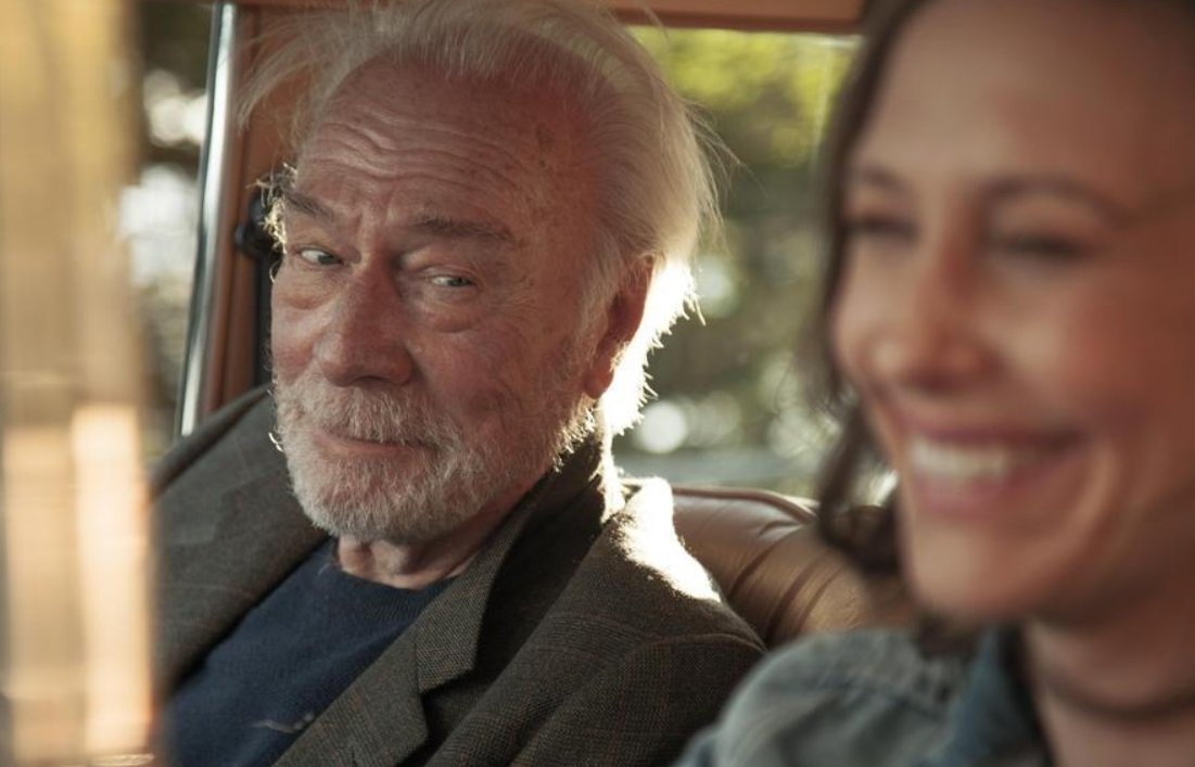     Christopher Plummer i Vera Farmiga w komediodramacie Boundaries. Zobacz zwiastun