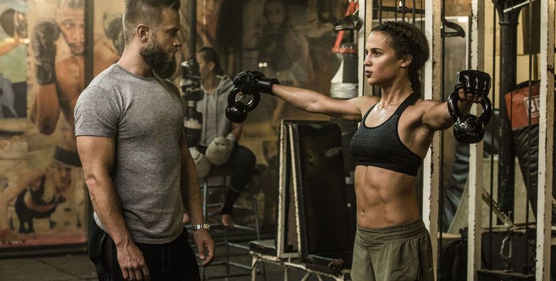     Jak Alicia Vikander stała się Larą Croft? Rozmawiamy z jej trenerem Magnusem Lydgbackiem