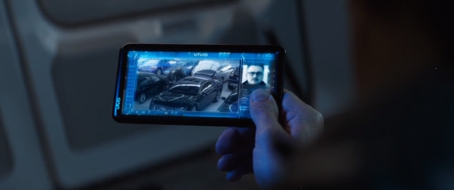     Smartfonowy product placement w filmach i serialach