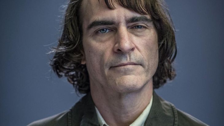     Joaquin Phoenix w pierwszym filmie po Jokerze. Aktor zagra u Mike'a Millsa