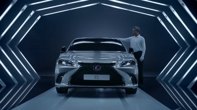     Scenariusz do reklamy Lexusa napisała sztuczna inteligencja