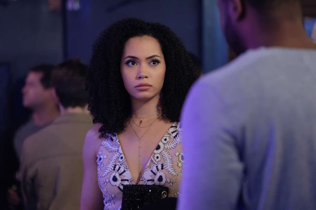     Czarodziejki - Madeleine Mantock nie pojawi się w 4. sezonie. Aktorka odchodzi z serialu