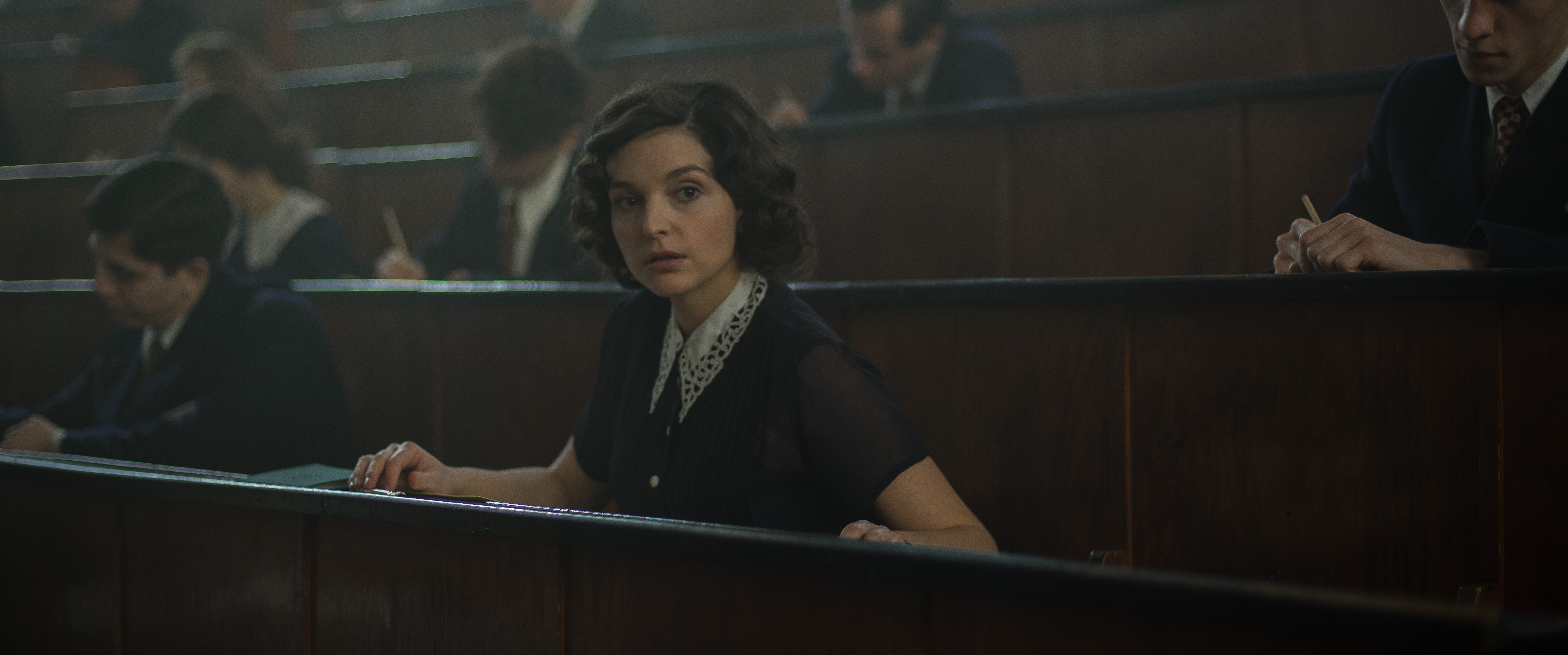 Czarny Mercedes - plakat i zdjęcia z polskiego kryminału