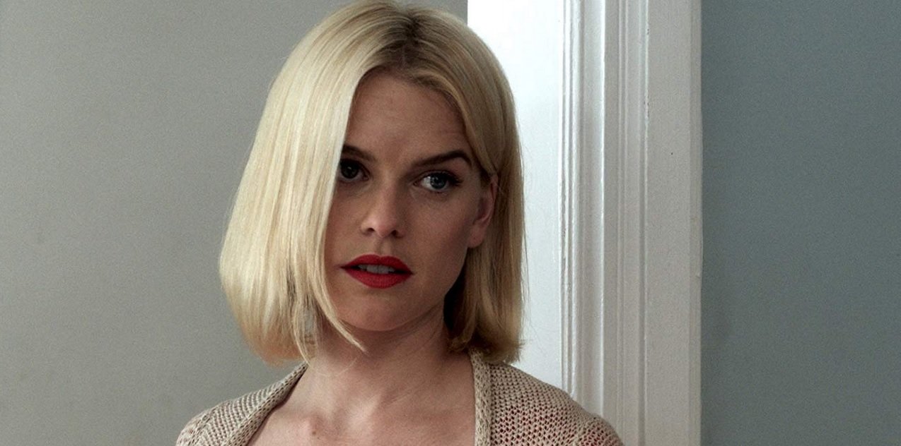 Alice Eve była w Warszawie. Aktorka kręciła sceny do filmu Warning