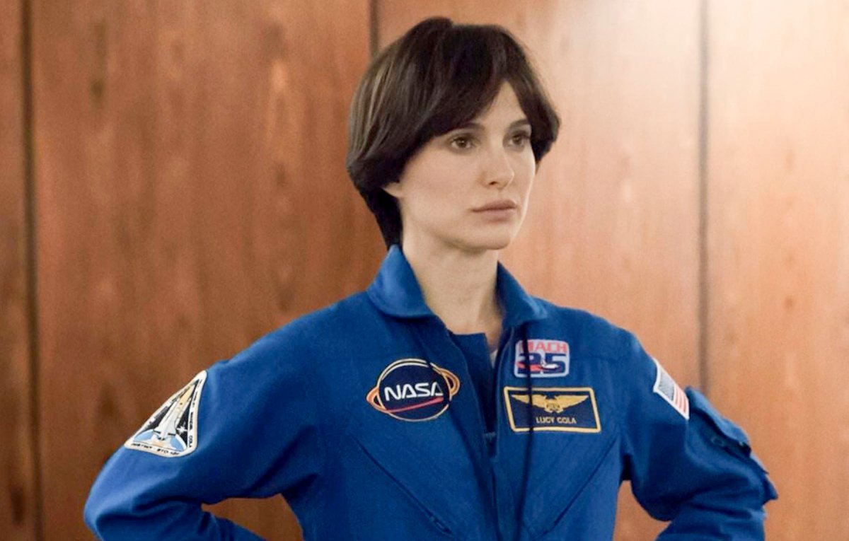     Lucy In The Sky - nowy zwiastun filmu. Natalie Portman powraca z kosmosu u twórcy Legionu