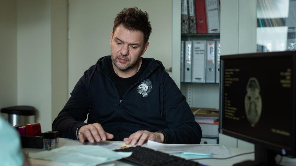     39 i pół – oficjalny tytuł i zdjęcia z kontynuacji serialu