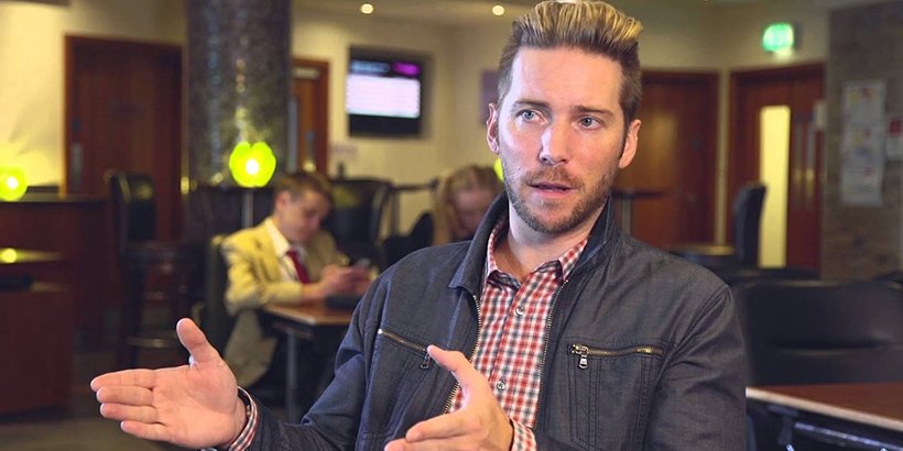     Troy Baker, gwiazda dubbingu gier, kończy dziś 43 lata