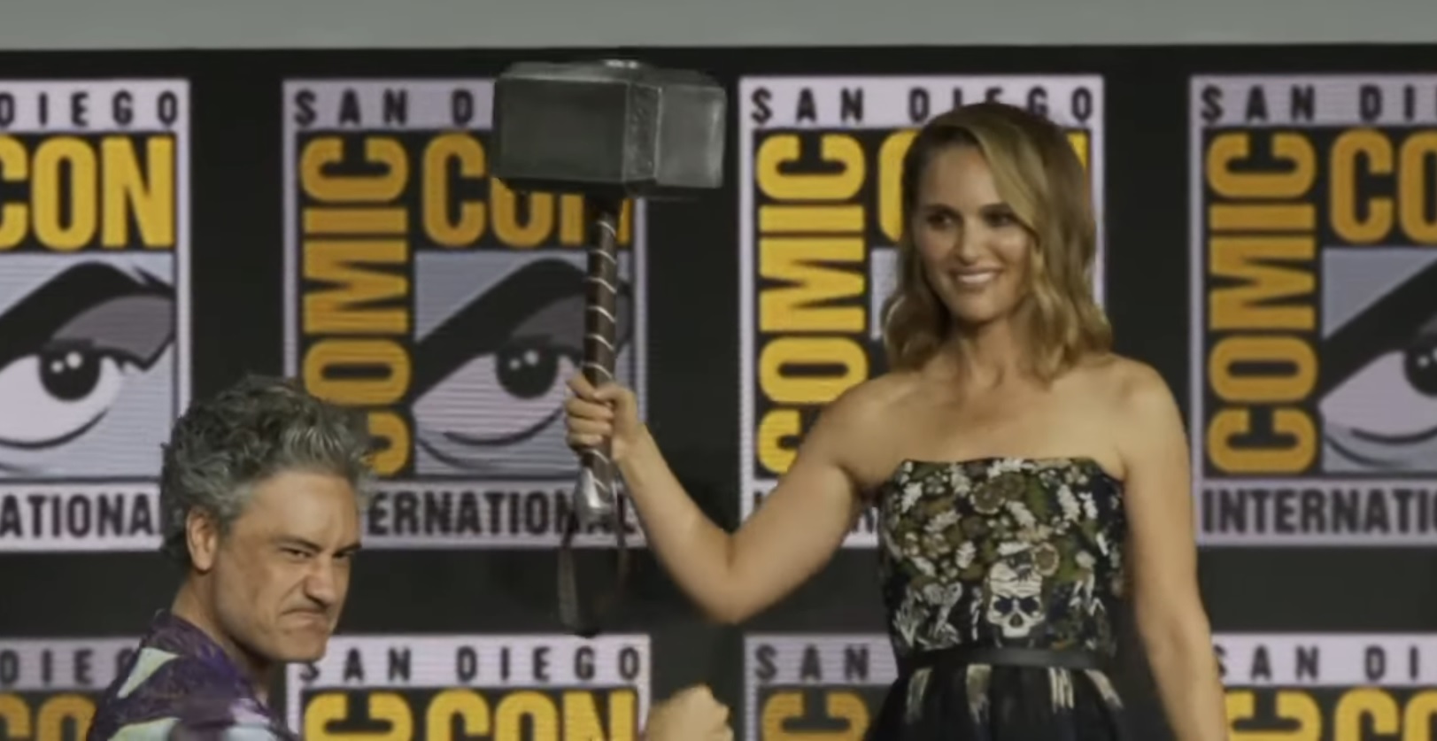     Panele filmów i seriali z San Diego Comic-Con 2019 - zobacz wideo