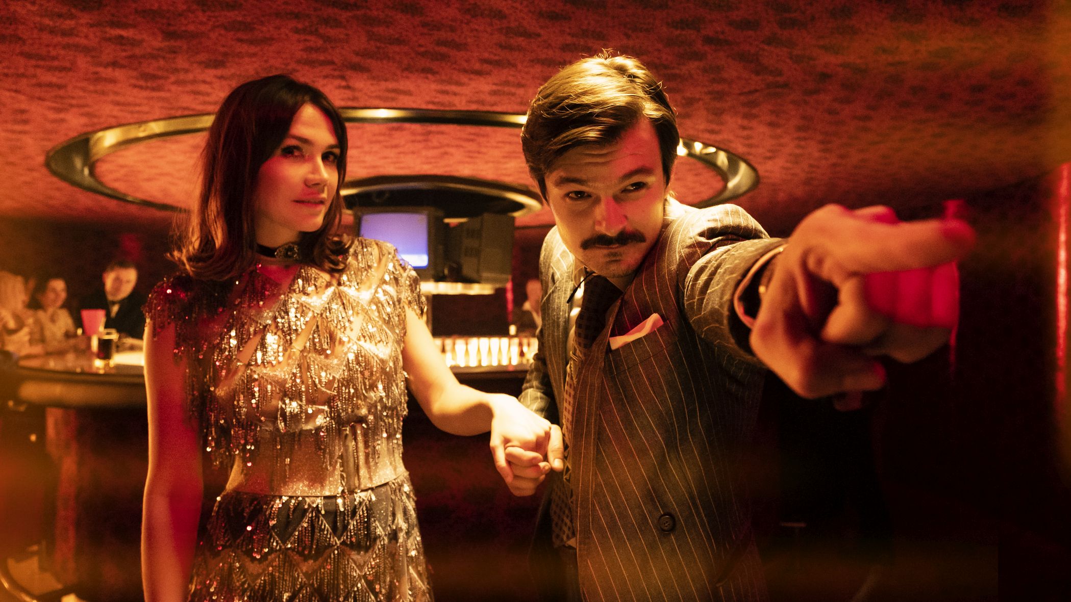     Najmro wygrywa weekend w kinach, Kiepski start Żeby nie było śladów