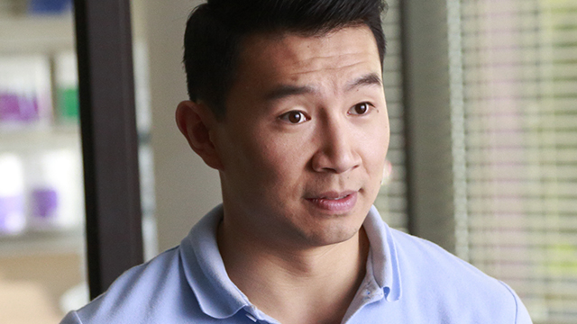     Shang-Chi to mistrz kung-fu. Czy nowy aktor w MCU zna sztuki walki?