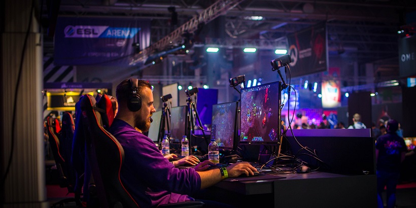 Powstanie pierwszy film fabularny o esporcie. Filip Syczyński o szczegółach