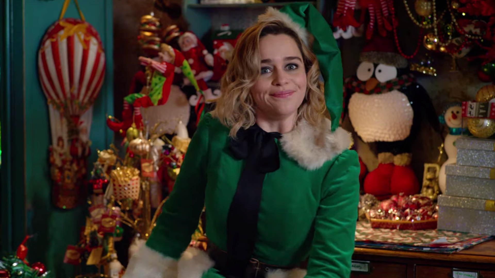     Last Christmas - nowy zwiastun komedii. Emilia Clarke i muzyka George'a Michaela