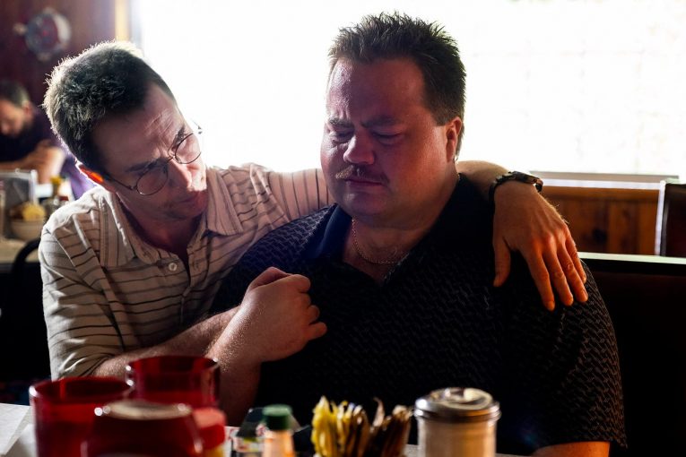Richard Jewell - Warner Bros odpowiada na dziennikarskie zarzuty wobec wątku w filmie