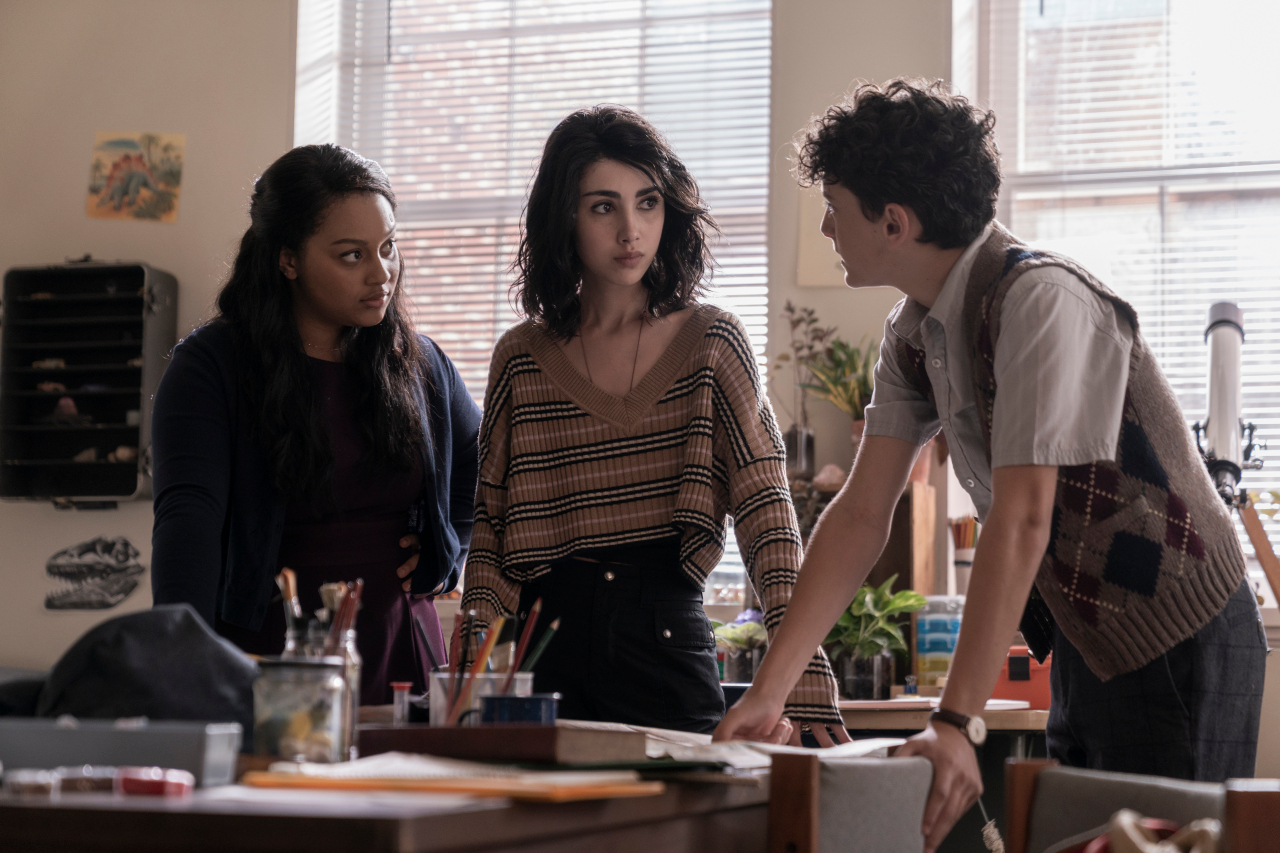     The Walking Dead: World Beyond - data premiery serialu. Zaskakująca informacje o liczbie sezonów