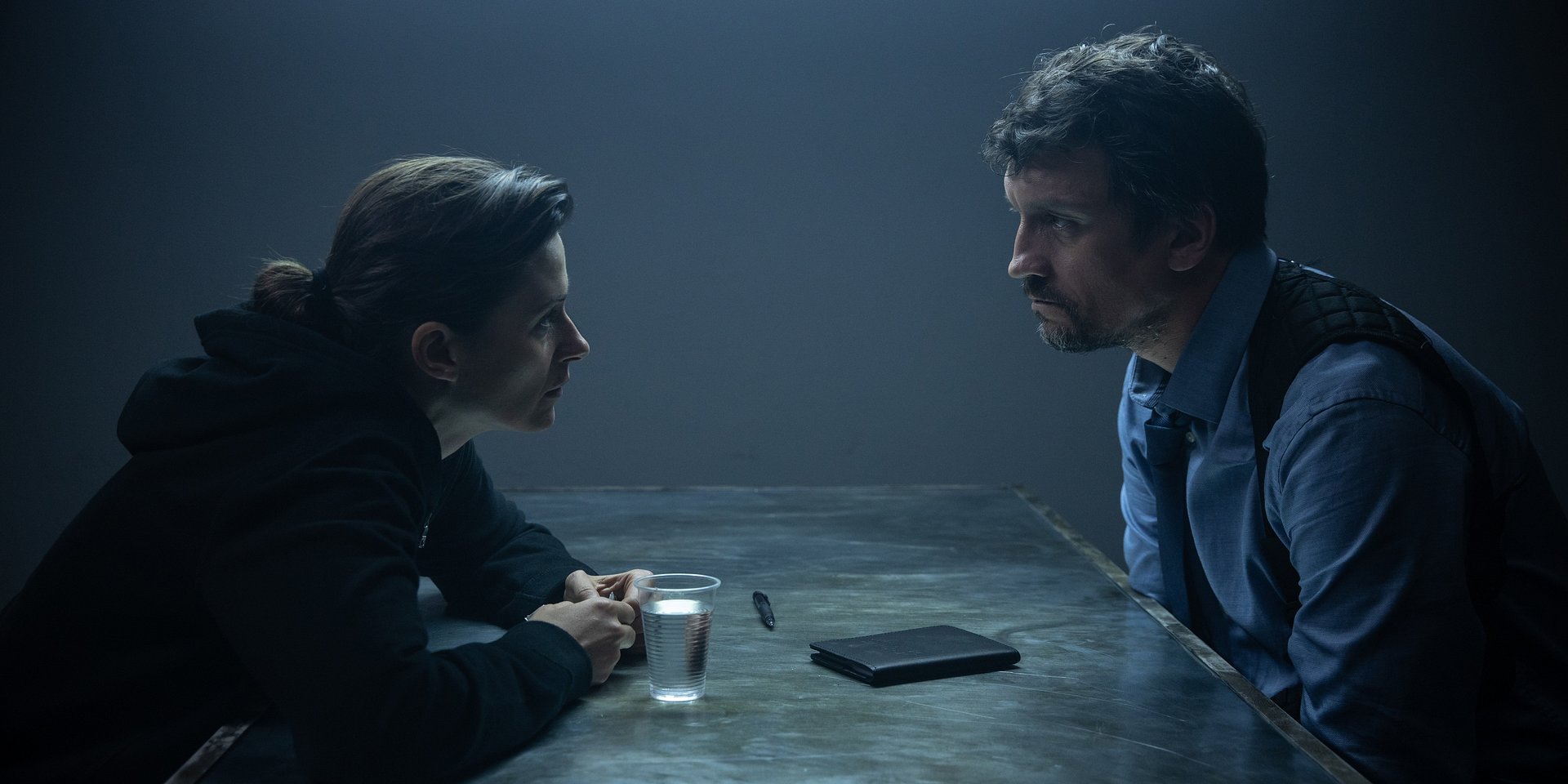     Motyw. Jak powstaje nowy kryminał? [na planie]