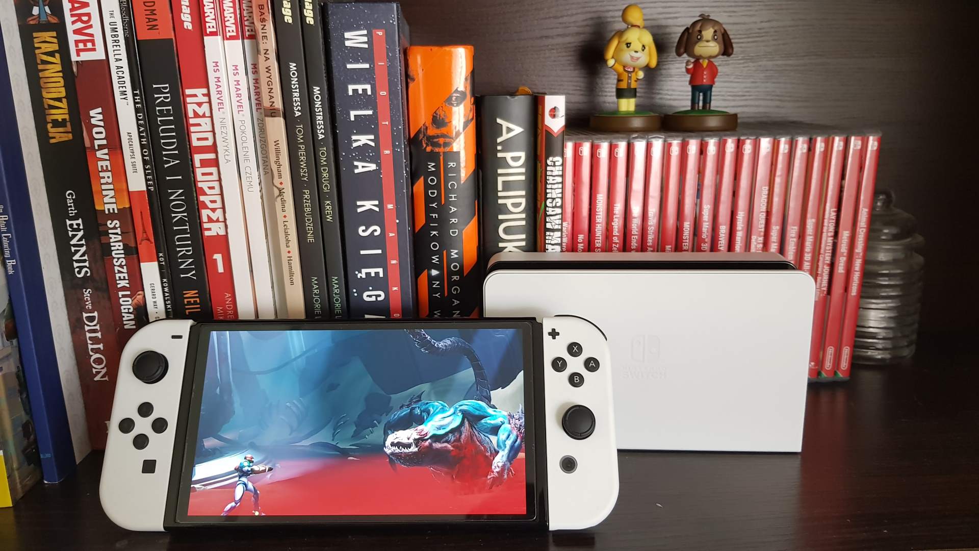 Nintendo Switch OLED i nowa stacja dokująca