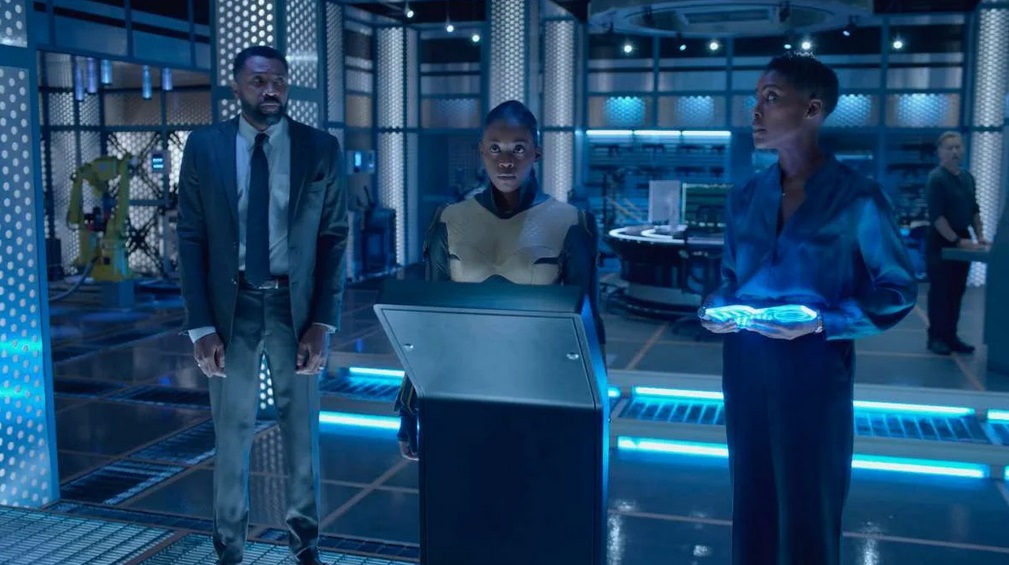     Black Lightning - zdjęcia z premierowego odcinka 4. sezonu. Co się wydarzy?