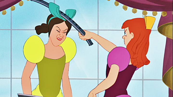 Przyrodnie siostry Kopciuszka otrzymają film. Ze sterami Kristen Wiig i Annie Mumolo