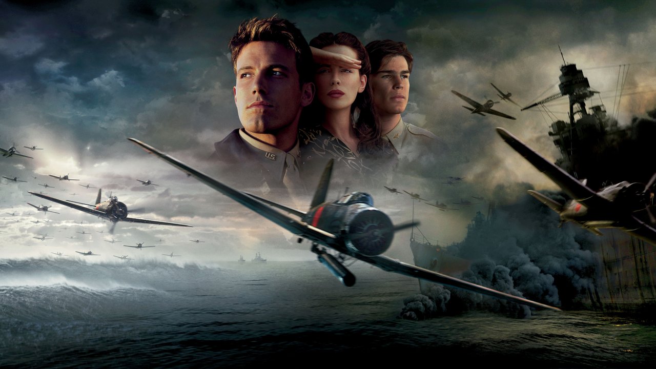     Pearl Harbor po 20 latach. Najmniej bayowski film Michaela Baya