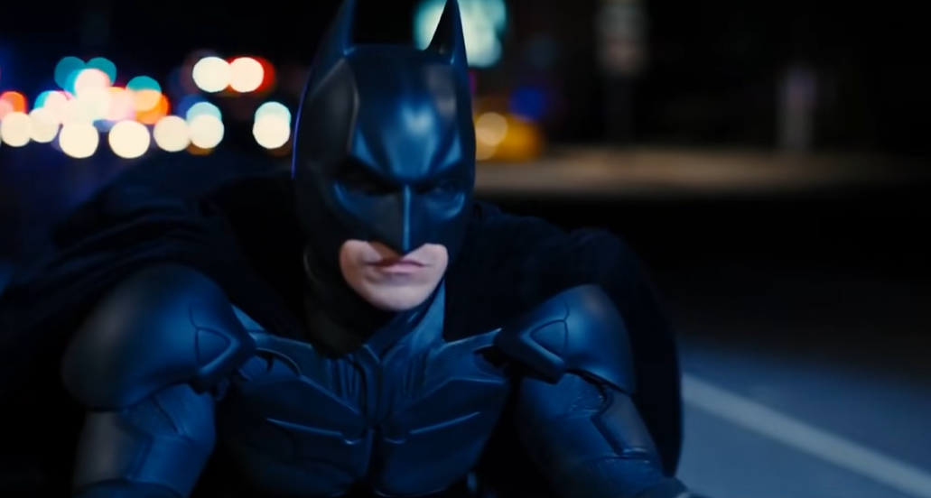 Sceny pościgów samochodowych, które skradły serca widowni. Które są najpopularniejsze?