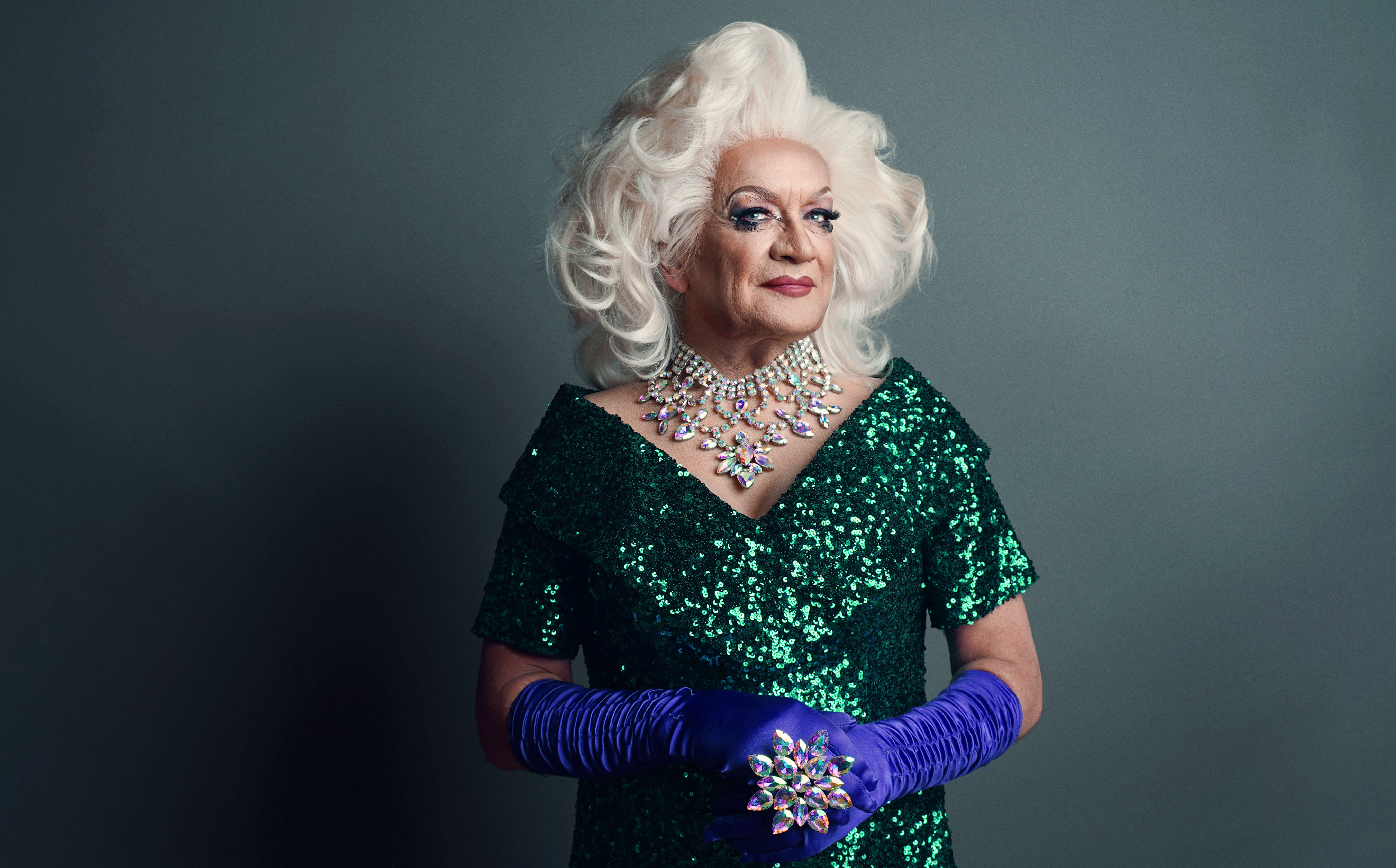 Królowa nadchodzi. Andrzej Seweryn jako drag queen w miniserialu Netflixa
