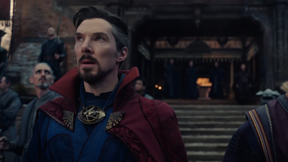 Doktor Strange w multiwersum obłędu - o czym film? Nowy opis zapowiada konsekwencje Bez drogi do domu