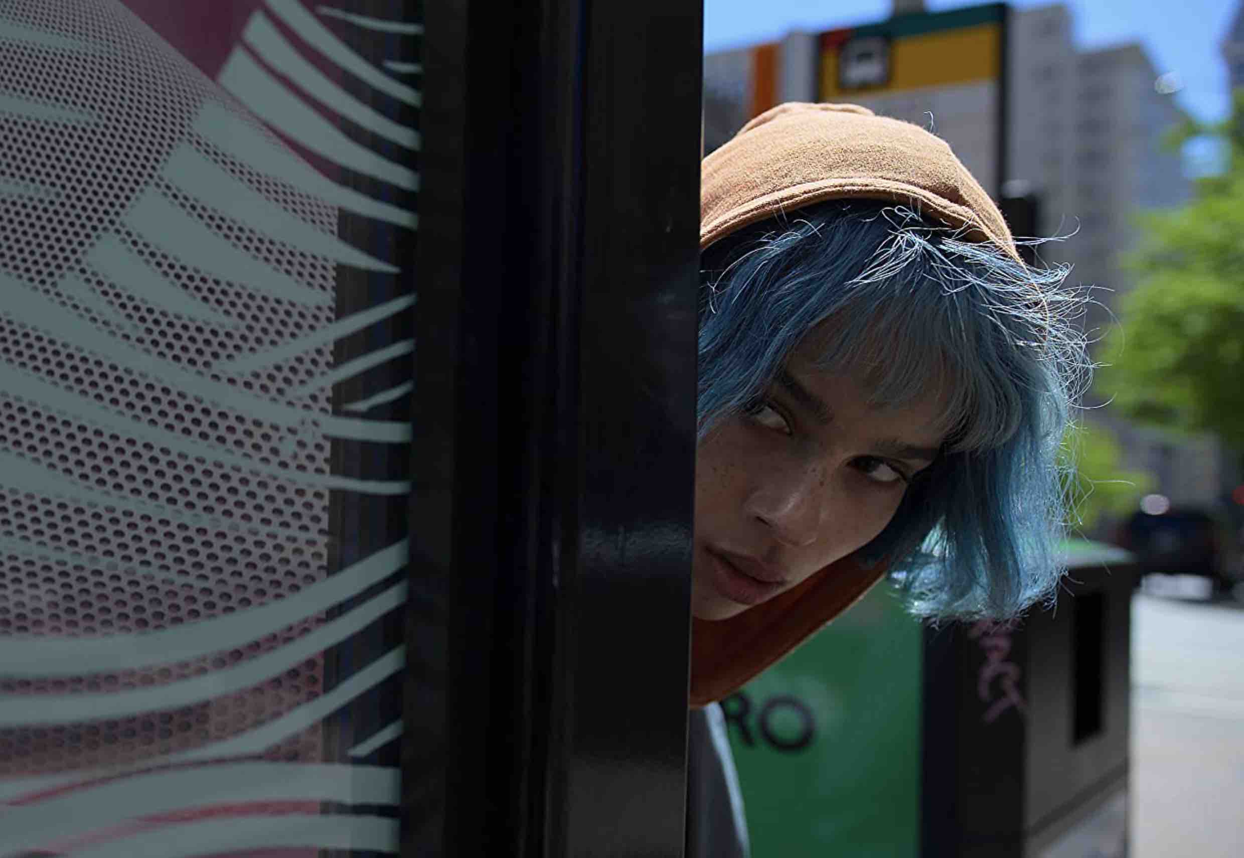 KIMI: Zoë Kravitz na tropie morderstwa w zwiastunie cyber-thrillera Stevena Soderbergha