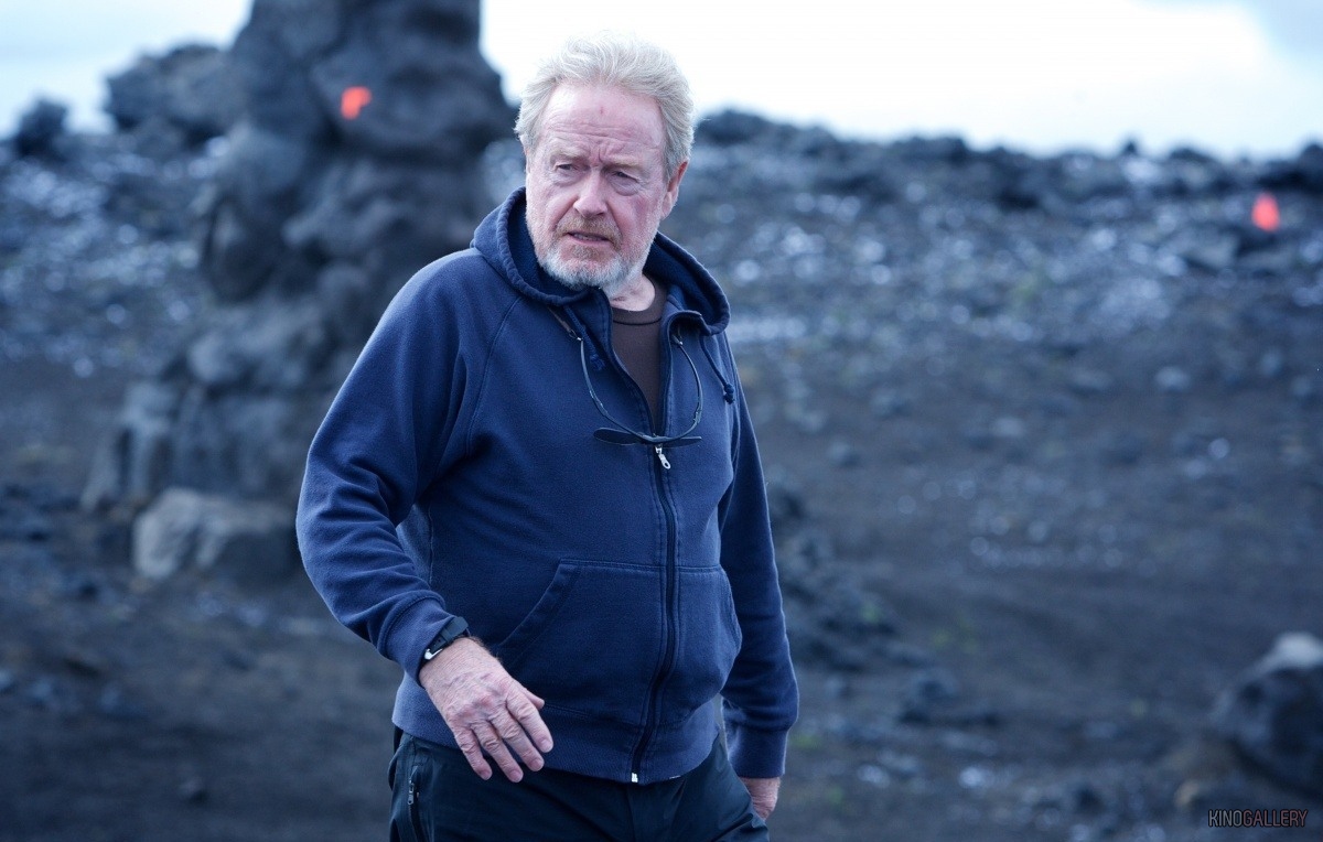 Ridley Scott żałuje, że wybrał Obcy: Przymierze. Wolałby wyreżyserować sequel swojego kultowego filmu