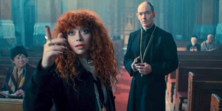 Natasha Lyonne o surrealistycznej scenie z Marlonem Brando w Strasznym filmie 2