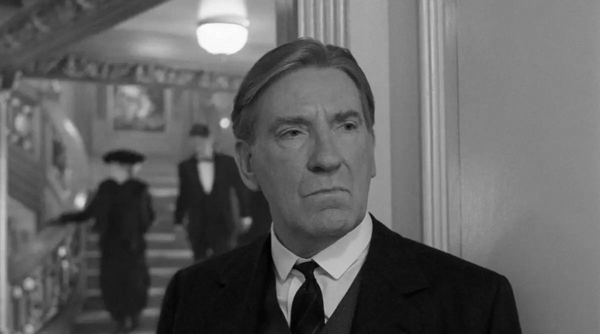 David Warner nie żyje. Tron, Omen, Titanic to kilka filmów z wielu w karierze