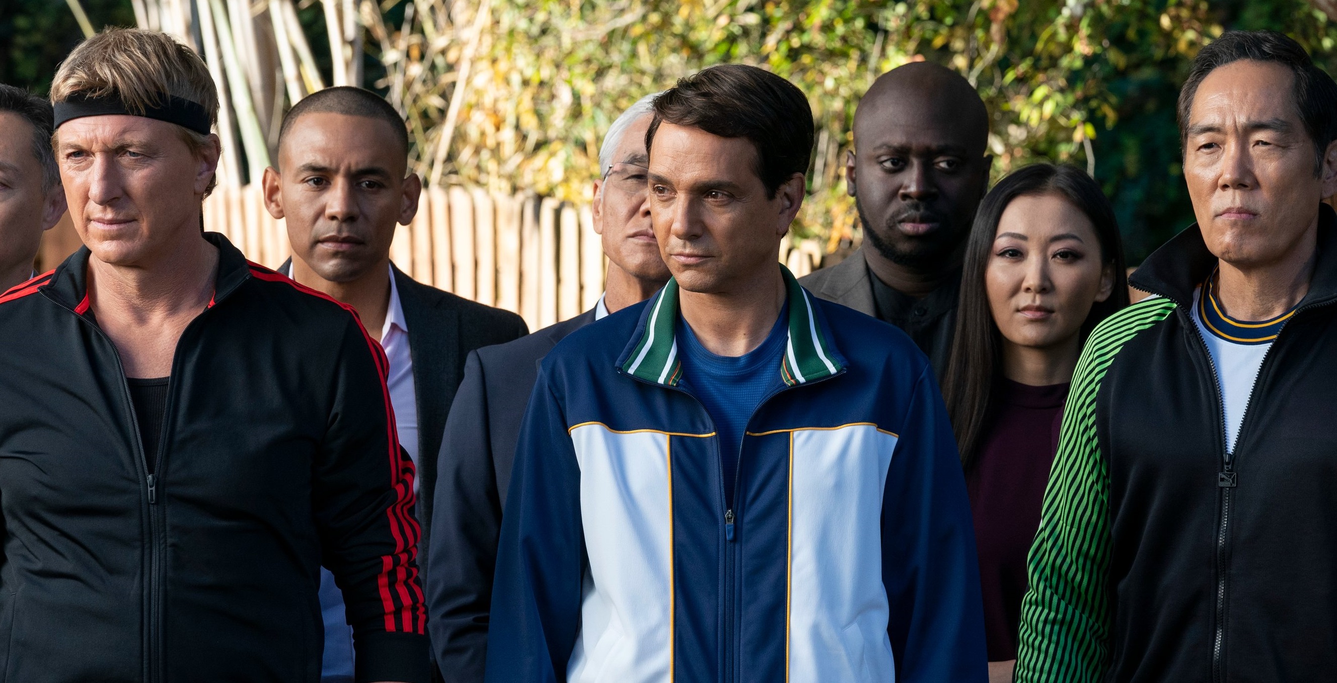     Cobra Kai - Sean Kanan z Karate Kid 3 w 5. sezonie. Alicia Hannah-Kim i nie tylko na nowych zdjęciach