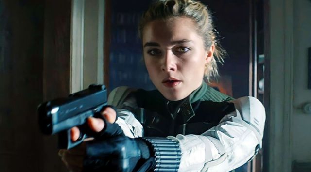 Florence Pugh była niewystarczająca? Na początku kariery przełożeni chcieli zmienić jej wygląd