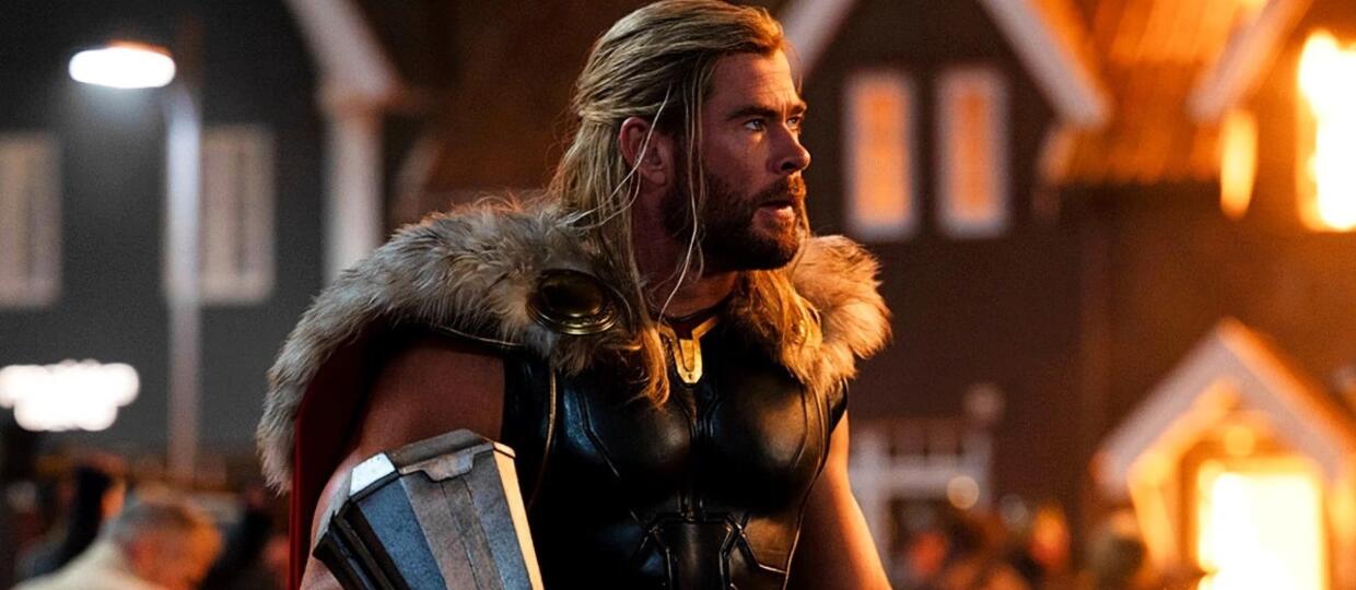     Bez granic - Marvel Studios wstrzymało jeden z wyczynów Chrisa Hemswortha w programie. Bali się o życie aktora