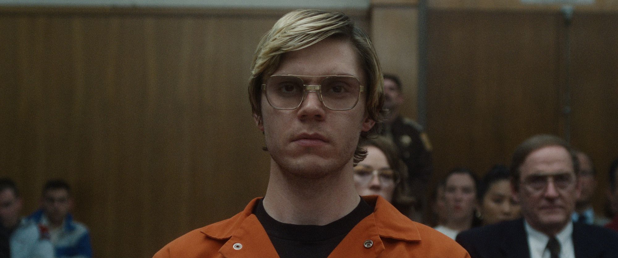    Dahmer - Potwór - sprzeciw społeczności LGBT. Netflix zmienia oznaczenie serialu