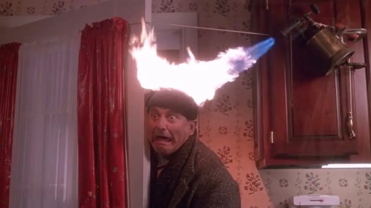     Kevin sam w domu - Joe Pesci został poważnie poparzony na planie. Wyznanie aktora po latach